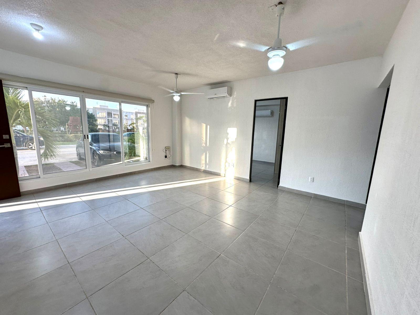 Departamento en Venta en Fraccionamiento Izamal Sur Cancún – 3 Recámaras Planta Baja