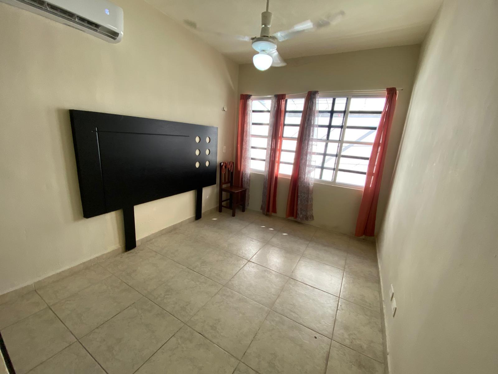 Casa de 1 Nivel en Renta en Delicias del Sur 1, Cancún – 2 Recámaras, Alberca y Seguridad 24/7