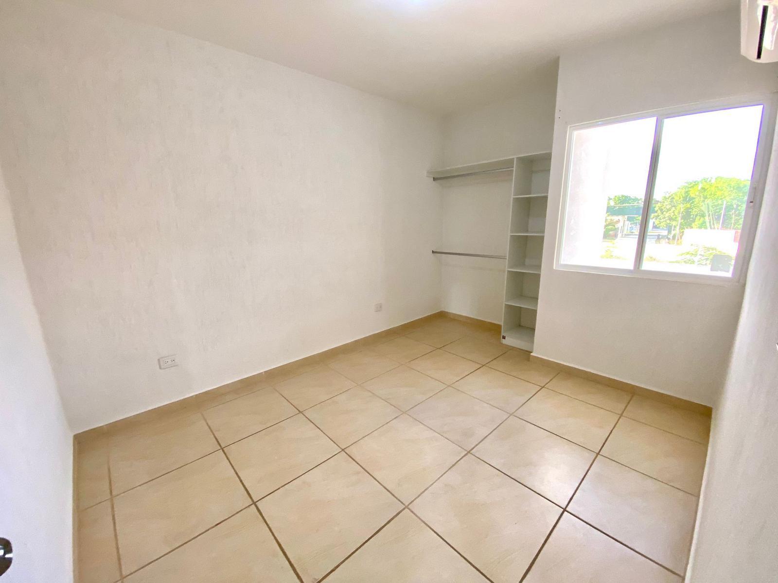 Beautiful Apartment for Sale in Jardines 4 – 2 Bedrooms, Pool View