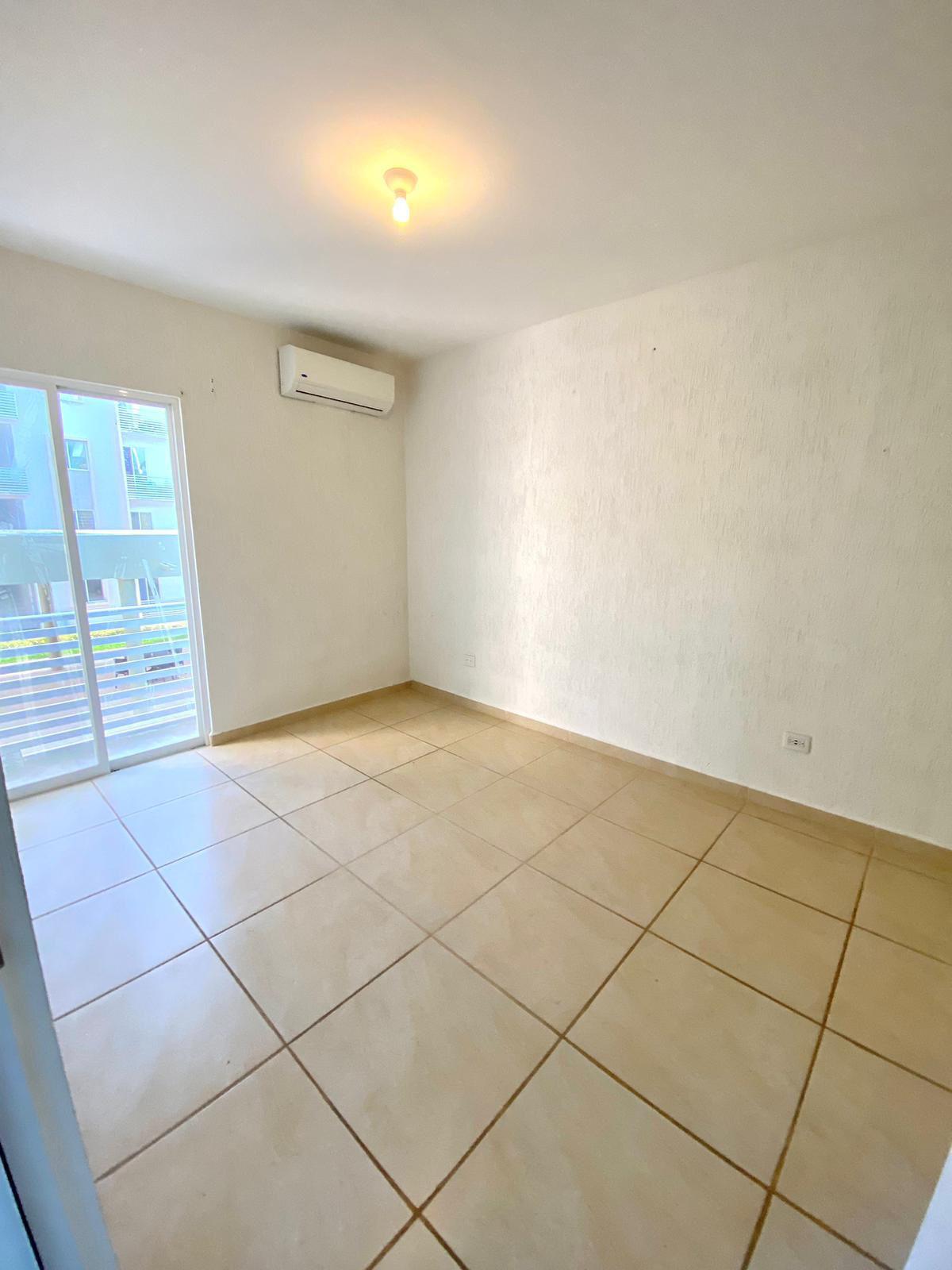 Beautiful Apartment for Sale in Jardines 4 – 2 Bedrooms, Pool View