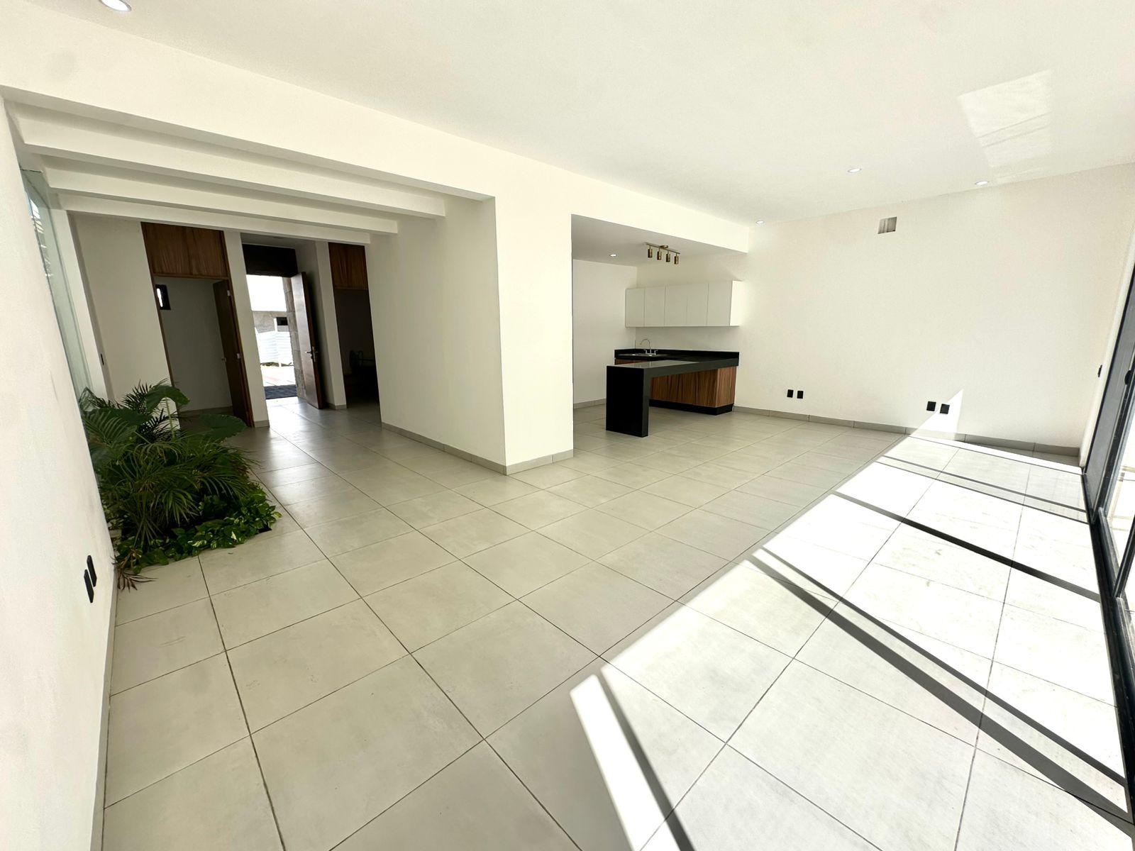 Vendo hermosa casa moderna de 2 niveles