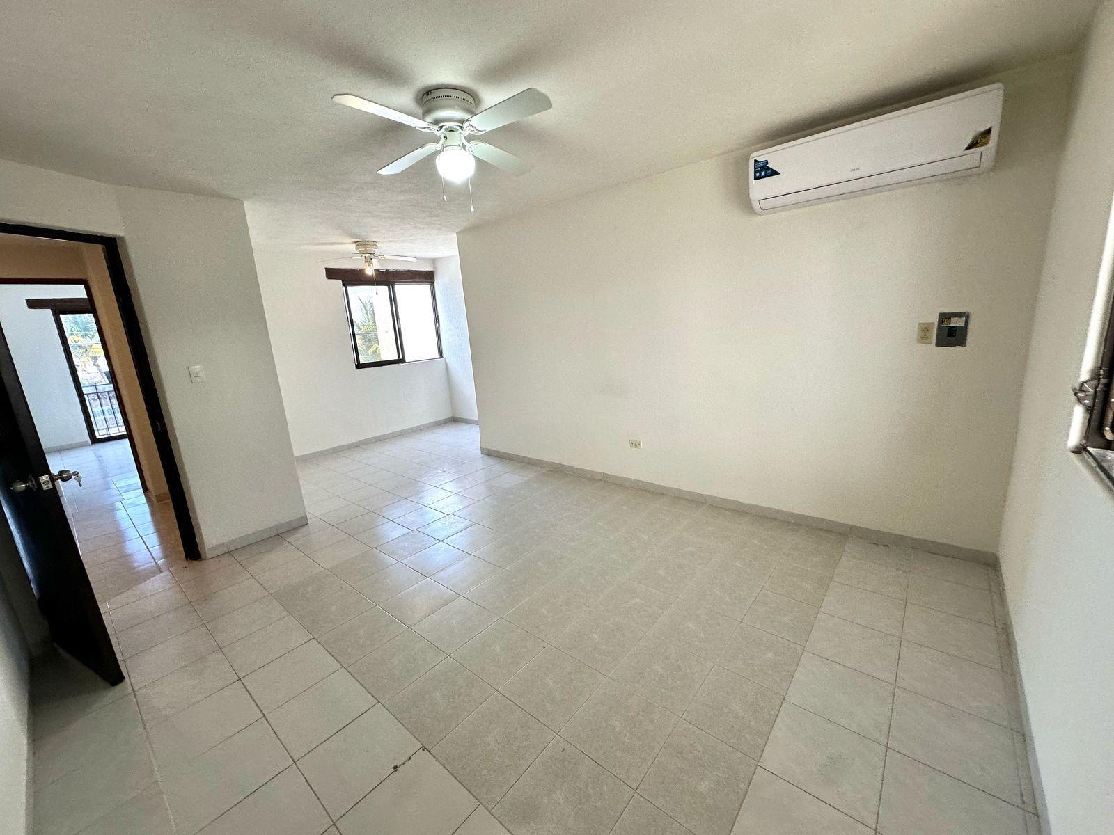 Casa con Vista al Mar en Puerto Juárez, Villas Playa Blanca — Ideal para Hotel u Hostal