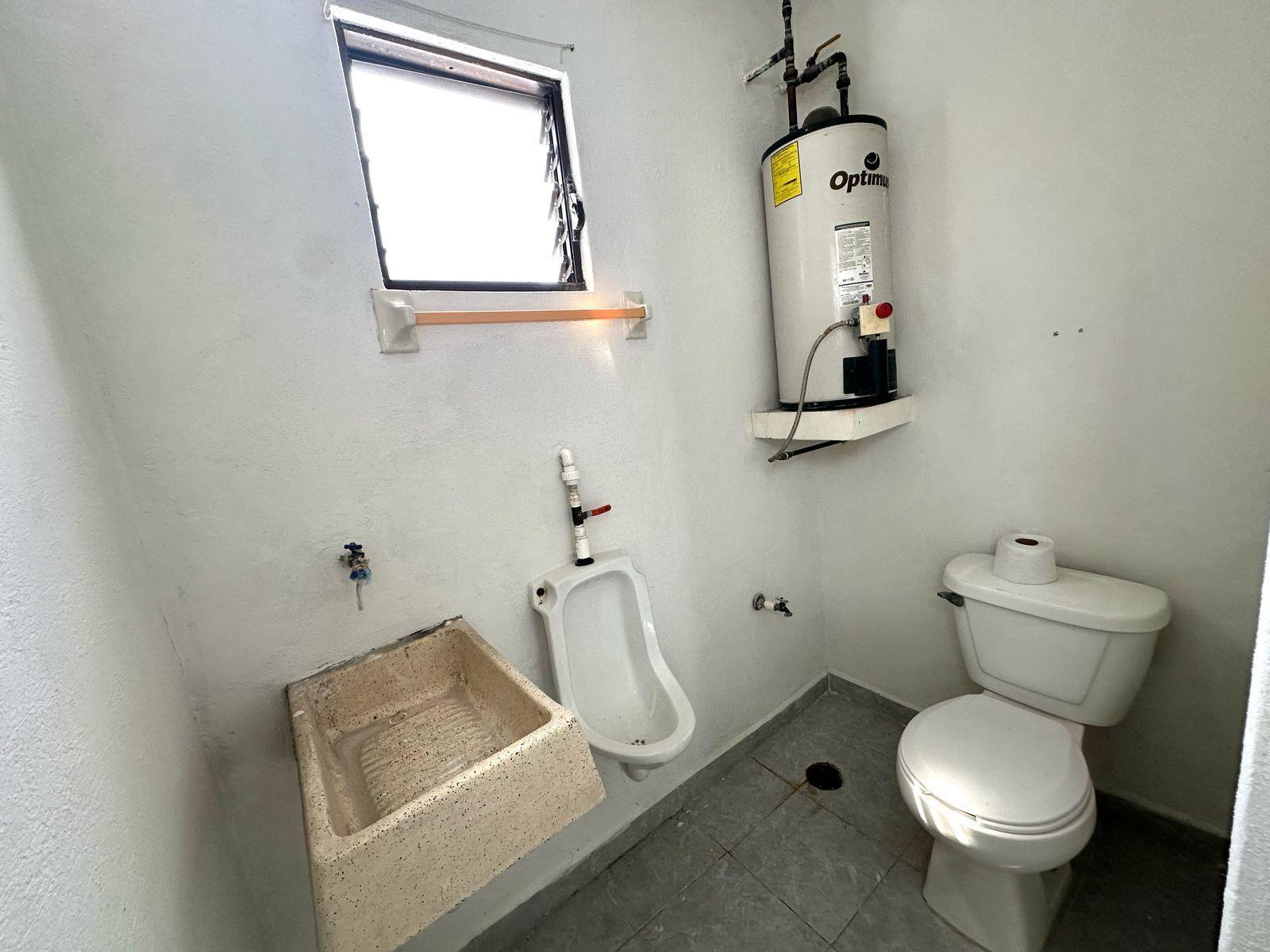 Casa con Vista al Mar en Puerto Juárez, Villas Playa Blanca — Ideal para Hotel u Hostal