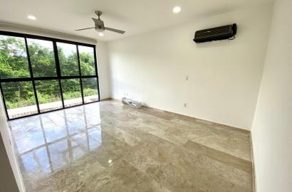 Casa en Renta en Residencial Aqua Cancún con Alberca Privada y 3 Recámaras