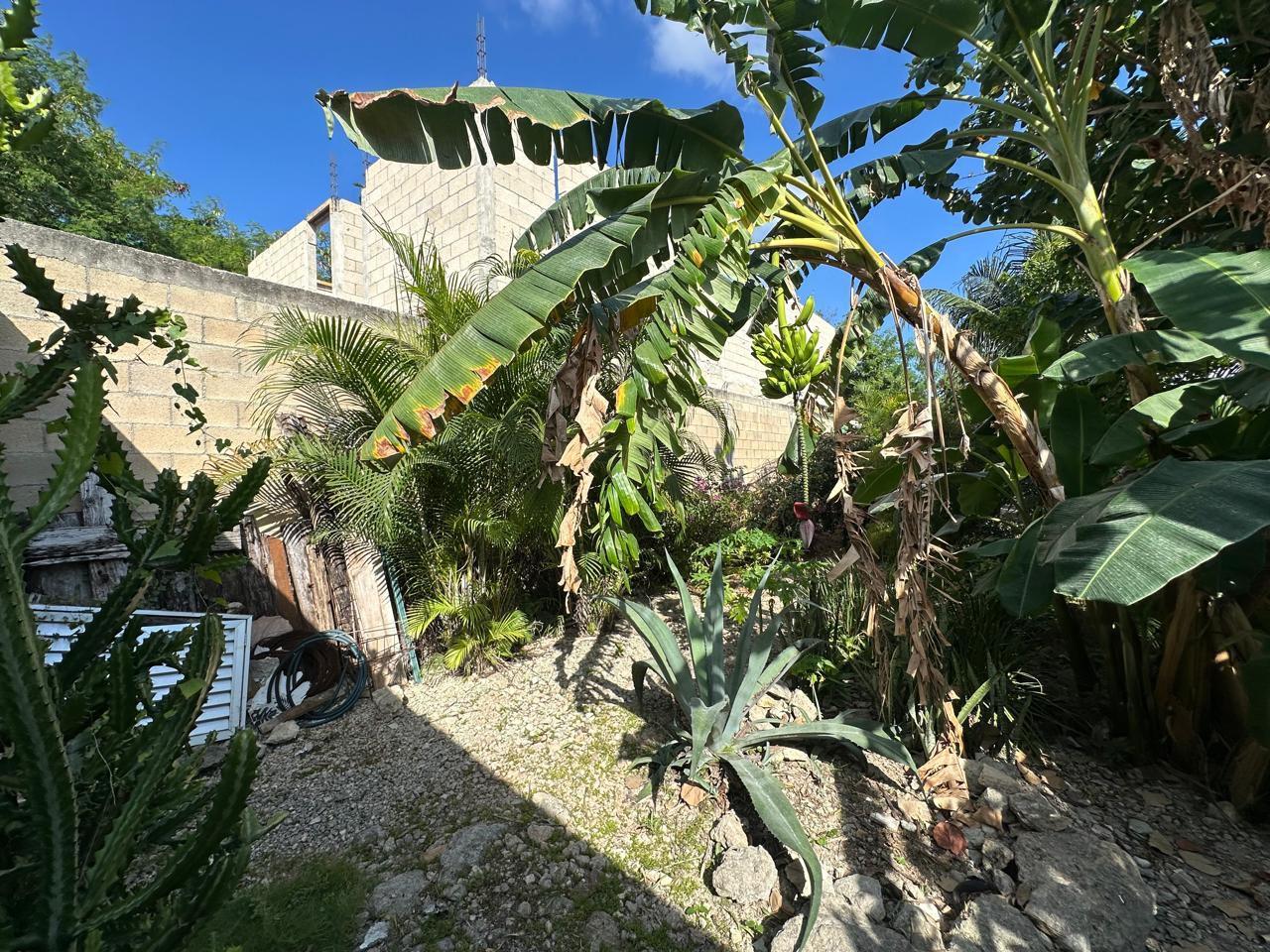 Terreno en Venta en Esquina – 284.5 m² en Privada sobre Av. Huaycán, Cancún