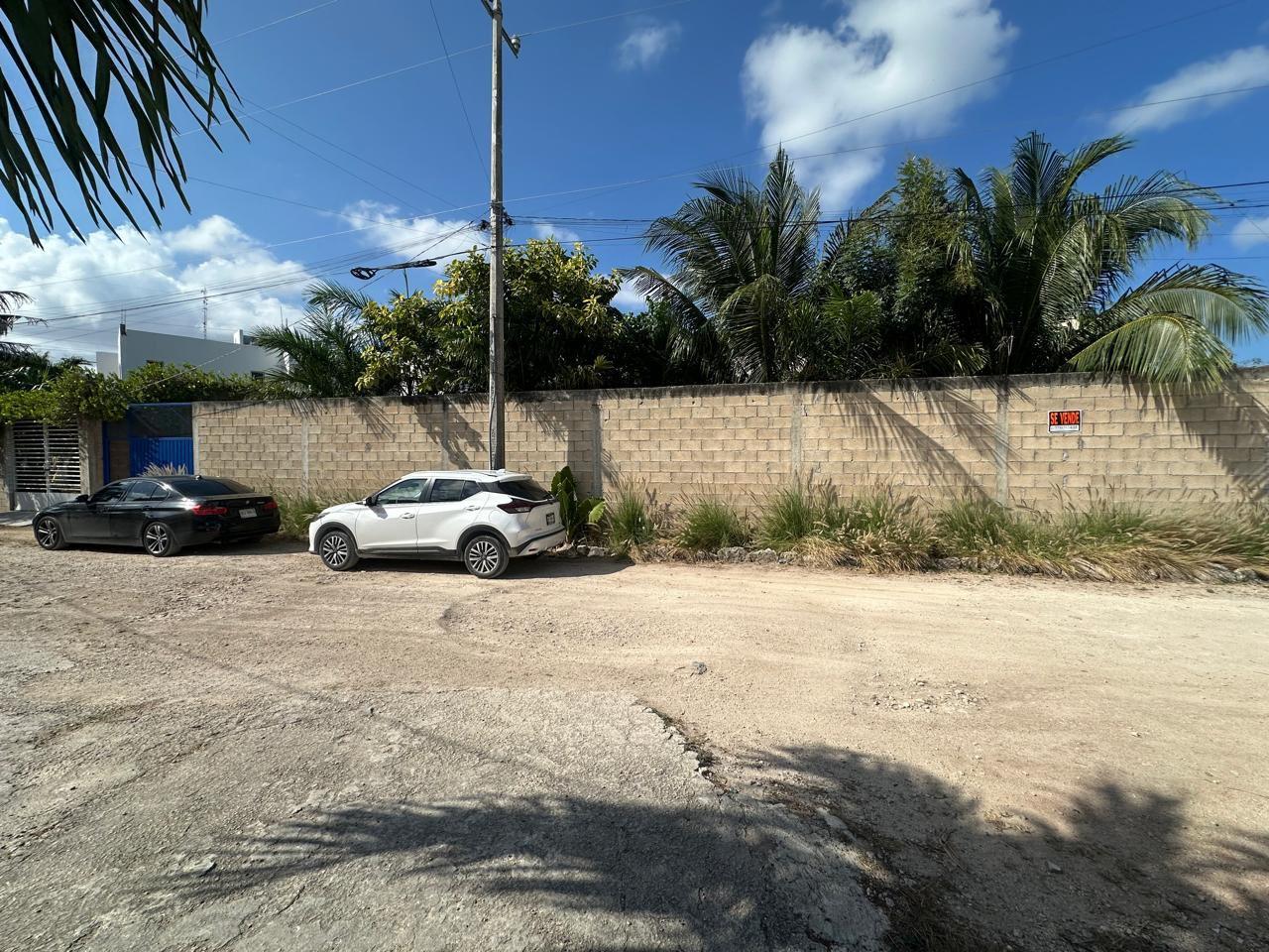 Terreno en Venta en Esquina – 284.5 m² en Privada sobre Av. Huaycán, Cancún
